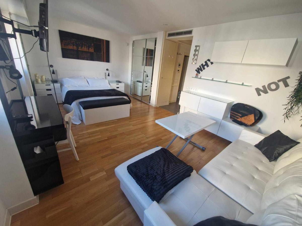 Estupendo Estudio En Pleno Centro De Madrid Apartamento Exterior foto